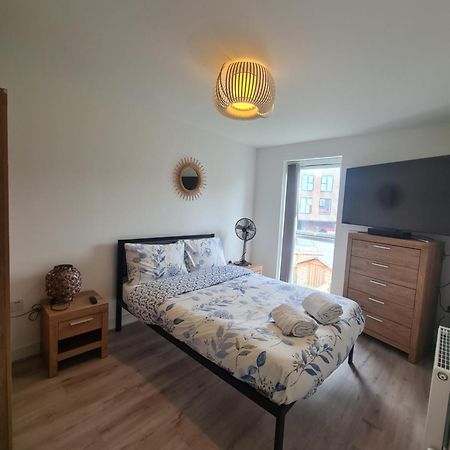 Lovely New Home In Manchester Close To Manchester City Fc ห้อง รูปภาพ