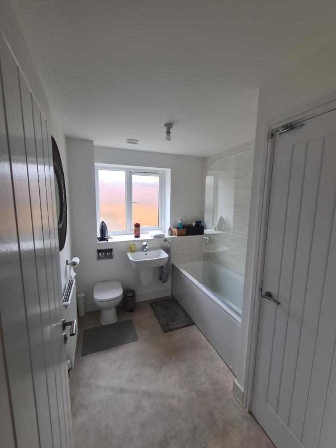 Lovely New Home In Manchester Close To Manchester City Fc ภายนอก รูปภาพ